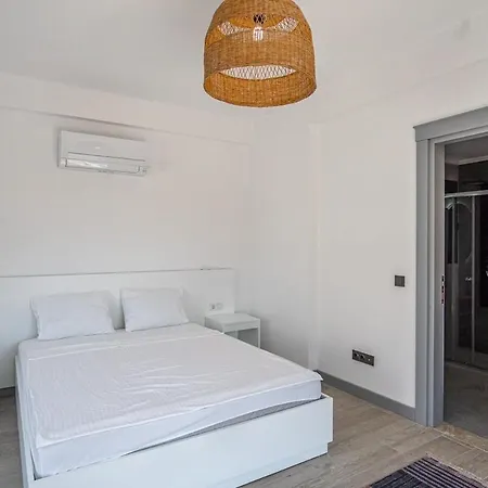 Excellent 3br With Private Pool Gümüşlük Bodrum
