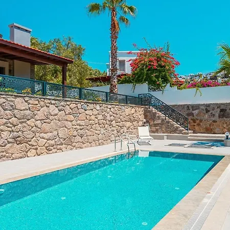Excellent 3br With Private Pool Gümüşlük * Bodrum