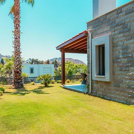 Excellent 3br With Private Pool Gümüşlük *