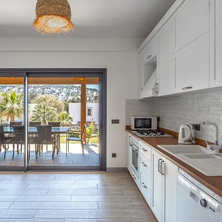 Excellent 3br With Private Pool Gümüşlük Vilă Bodrum