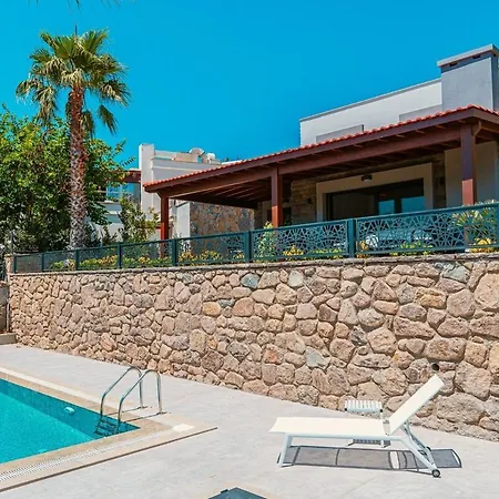 Excellent 3br With Private Pool Gümüşlük Vilă Bodrum